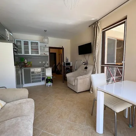 Cascadas Family ساني بيتش