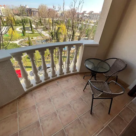 شقة Cascadas Family ساني بيتش